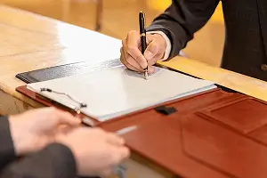 东方碳素公司介绍资料